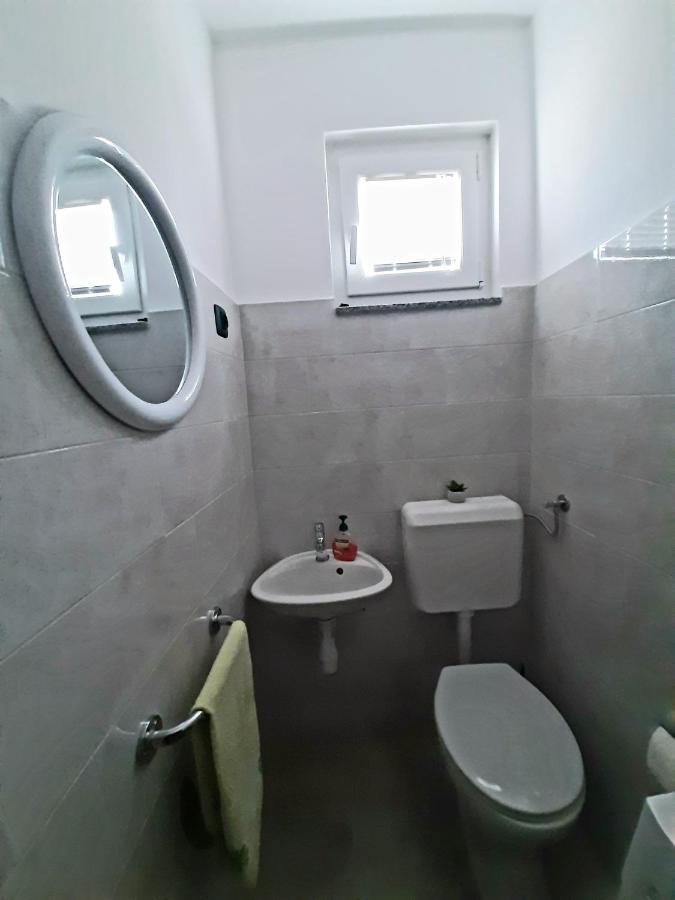 Erik&Dani Apartment زادار المظهر الخارجي الصورة